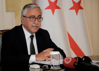 4. Cumhurbaşkanı Akıncı’nın kalbine pil takıldı