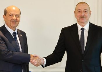 Cumhurbaşkanı Ersin Tatar, Azerbaycan Cumhurbaşkanı İlham Aliyev ile telefonda görüşerek tebriklerini iletti
