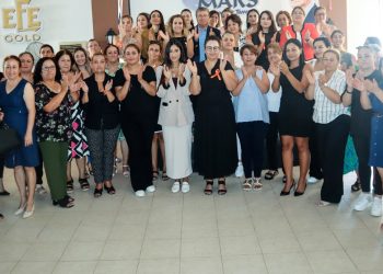 Üstel:İstikrar isteyen kadınlarımız  bizlere büyük güç veriyor