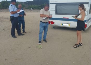 Karpaz Özel Çevre Koruma Bölgesi’ndeki 36 karavan sahibine ihbarname, 4 karavan sahibine cezai işlem…