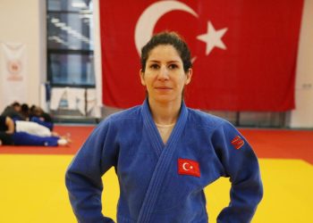 Ecem Taşın Çavdar'dan Paris'te bronz madalya