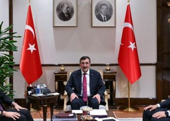 Serim: Kıbrıs Türkü’nün her alanda müreffeh yarınlara ulaşması için istişarelerde bulunduk