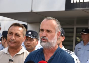 KTÖS ve KTOEÖS, Milli Eğitim Bakanlığı önünde eylem yaptı