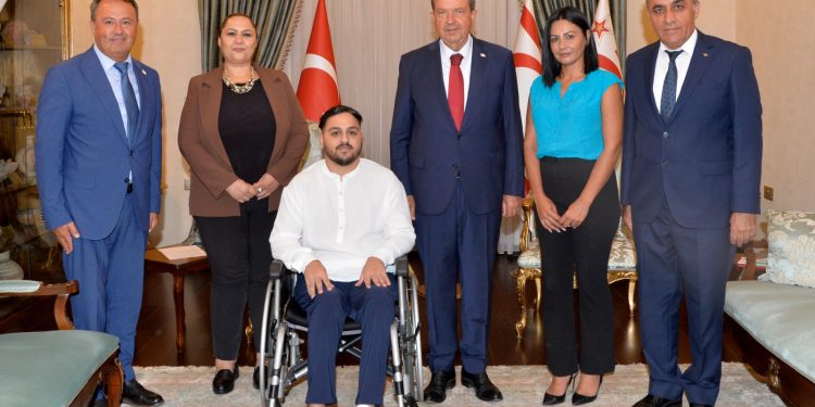 Tatar, KAÜ heyetini kabulünde vurguladı: “KKTC, sosyal bir devlet olarak her vatandaşına sahip çıkma anlayışındadır”