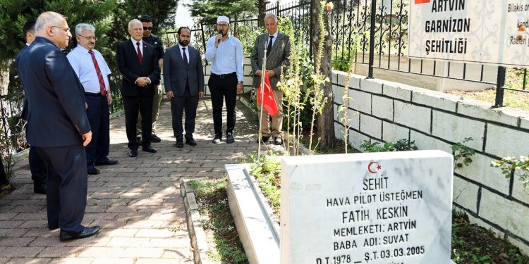 Töre: “İki devletli çözümden vazgeçmeyeceğiz”