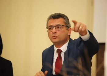 Erhürman: Asgari ücret artıyor, alım gücü düşüyor, ekonomi yönetilmiyor