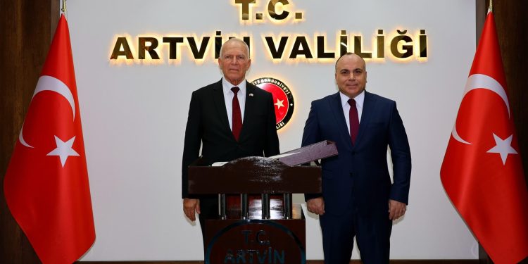 Töre, Artvin’de…