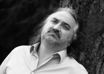 Dr. Gürkut:Volkan Konak’ın sahnede hayatını kaybetmesinin ardından acil sağlık müdahale altyapısının önemine dikkat çekti.