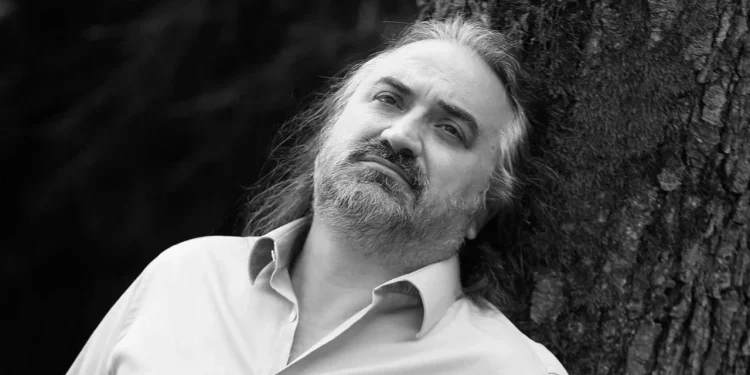 Dr. Gürkut:Volkan Konak’ın sahnede hayatını kaybetmesinin ardından acil sağlık müdahale altyapısının önemine dikkat çekti.