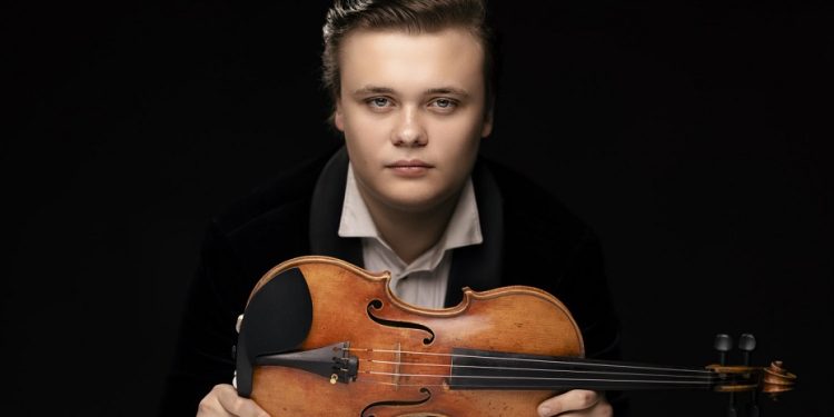 20. Uluslararası Bellapais İlkbahar Müzik Festivali kapsamında keman virtüözü Bulayev resital verecek