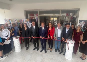 Cumhurbaşkanı Tatar, Meral-Vedat Ertüngü Lisesi’nin Bahar Şenliği ve Yıl Sonu Sergisi’ne katıldı