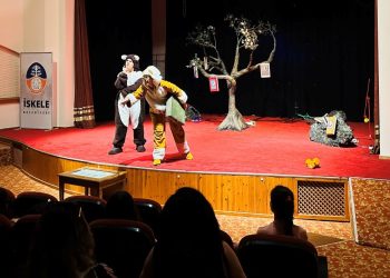 İskele Belediyesi 3. Tiyatro Günleri devam ediyor