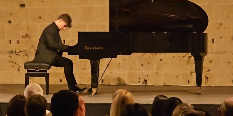 20. Uluslararası Bellapais İlkbahar Müzik Festivali başladı