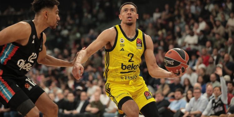 Fenerbahçe Beko, THY Avrupa Ligi'nde dörtlü finale yükseldi