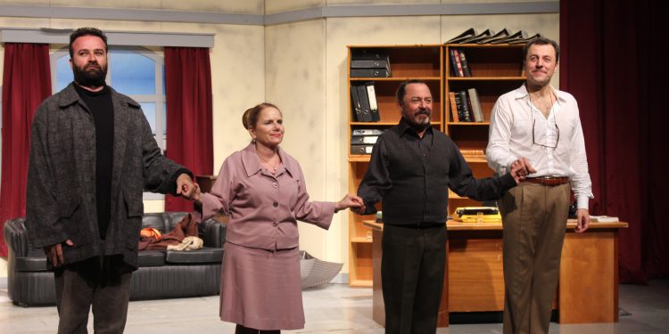 “Profesyonel” oyunu DAÜ’de sahnelendi