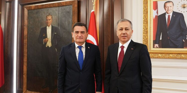 Dursun Oğuz ve heyeti, Ali Yerlikaya ile Ankara’da görüştü