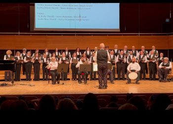 İzmir’de Kıbrıs şarkıları seslendirildi