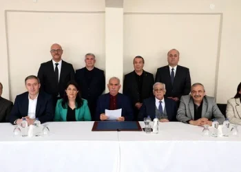 Terör örgütü PKK, Öcalan’ın yaptığı çağrı üzerine kongresini topladı