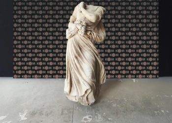 Otomobilin bagajından neoklasik döneme ait heykel çıktı: “Dönemin en ikonik eserlerinden biri”