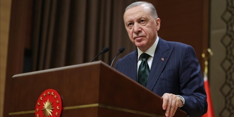 Türkiye Cumhurbaşkanı Erdoğan: “İsrail’in İran’a düzenlediği saldırılar, uluslararası hukuku hiçe sayan apaçık bir provokasyondur”