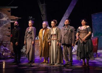 21. Kıbrıs Tiyatro Festivali’nde “Kel Diva” oyunu sahnelendi