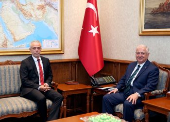 Yaşar Güler, KKTC Ankara Büyükelçisi Korukoğlu’nu kabul etti