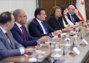 Bakan Oğuz, TC Çevre, Şehircilik ve İklim Değişikliği Bakanı Kurum ile görüştü