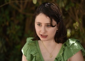 Sydney’de müzik psikolojisini araştıran Kıbrıslı Türk Ceren Ayyıldız: “Müzik, sadece kulağa değil, beyne, kalbe ve bedene dokunan güçlü bir deneyim”