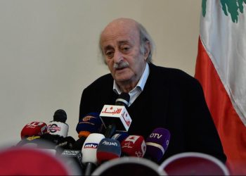 Dürzi lider Canbolat: ABD heyeti, Lübnan'a bir İsrail diktesi olan teslimiyeti dayattı