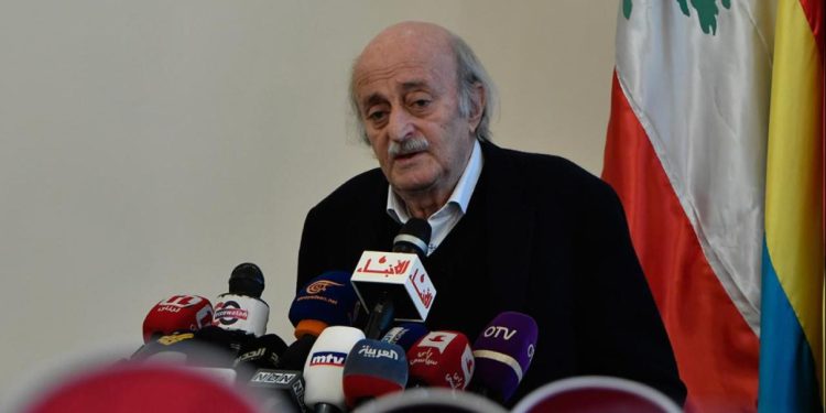 Dürzi lider Canbolat: ABD heyeti, Lübnan'a bir İsrail diktesi olan teslimiyeti dayattı