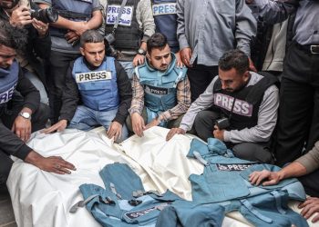 Gazze'deki hükümet: İsrail saldırılarında 239 gazeteci hayatını kaybetti