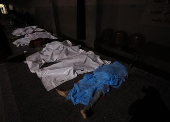 Soykırımcı İsrail'in bugün Gazze'ye düzenlediği saldırılarda 5'i çocuk 37 Filistinli yaşamını yitirdi