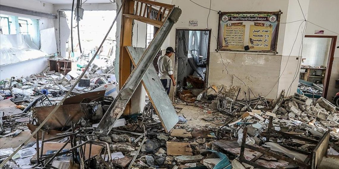 Gazze'de bilim dünyasını da hedef alan katil İsrail, 193 akademisyen ve 800 öğretmeni öldürdü