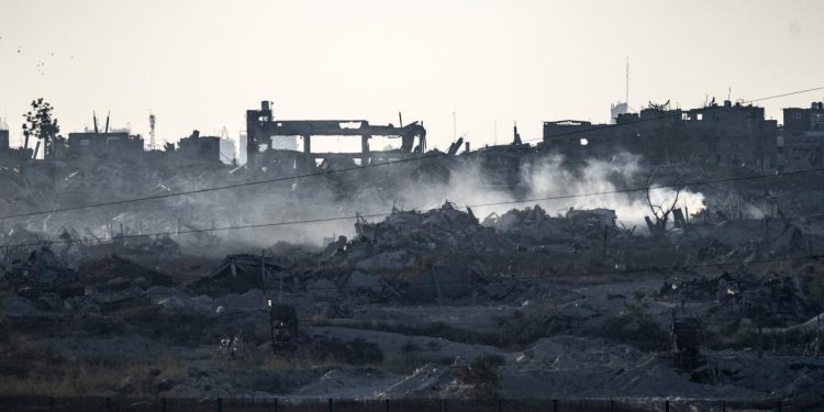 Soykırımcı İsrail'in Gazze'ye saldırılarında can kaybı son 24 saatte 58 artarak 62 bin 774'e yükseldi