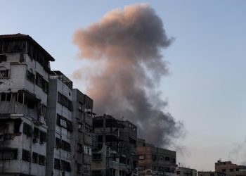 Gazze'deki kilise İsrail'in saldırı tehdidine rağmen açık kalacağını duyurdu