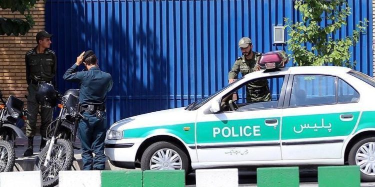 İran'da enerji tüketimini azaltmak için birçok eyalette kamu kurumları tatil