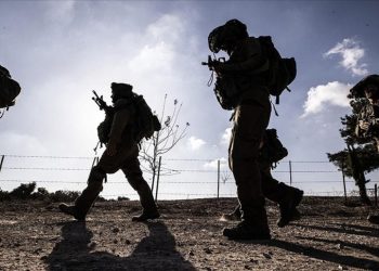 Soykırım ordusu, Gazze'ye saldırının ilk aşamalarının başladığını duyurdu