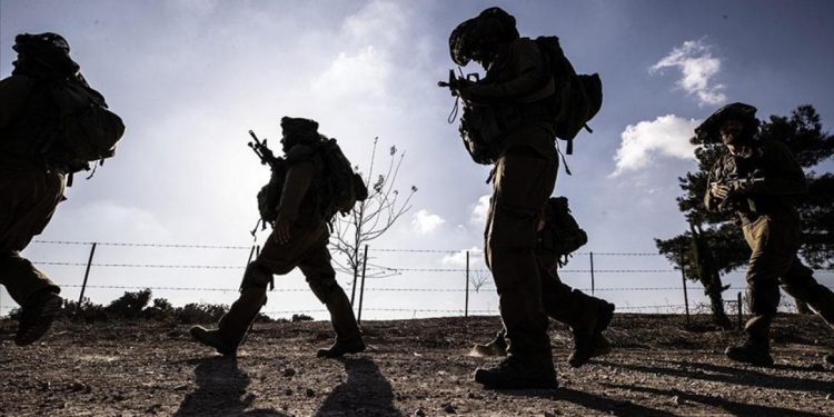 Soykırım ordusu, Gazze'ye saldırının ilk aşamalarının başladığını duyurdu