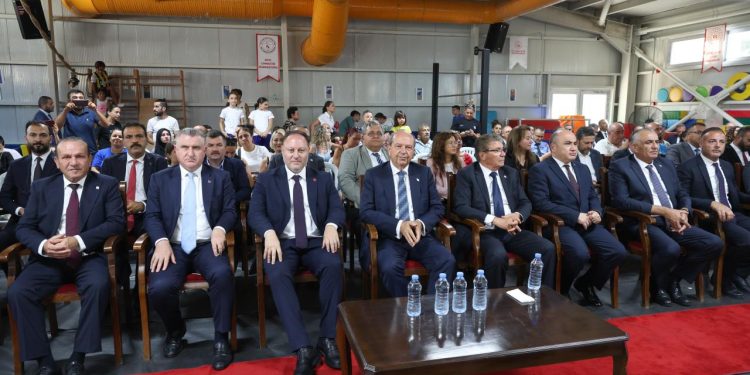 KKTC'de, Türkiye'nin katkıları ile yapılan spor tesisleri için toplu açılış töreni düzenlendi