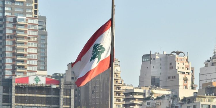 Lübnan'a düşen İsrail İHA'sı inceleme sırasında patladı: 2 asker öldü