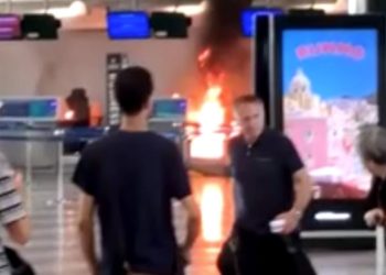 İtalya'nın Malpensa Havalimanı'nda bir yolcu yangın çıkardı