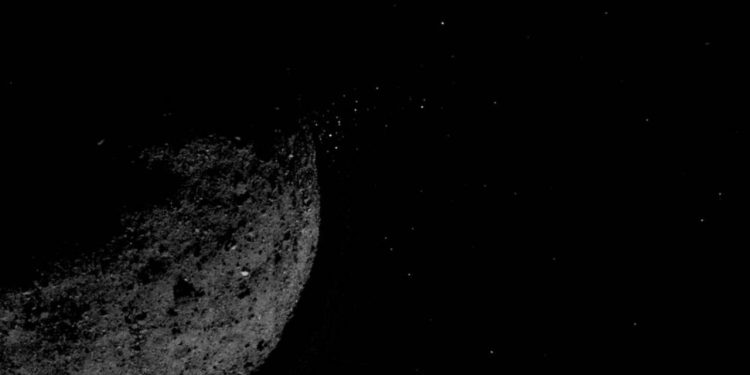 Asteroid Bennudan getirilen örneklerde Güneş Sisteminden daha eski yıldız tozu bulundu