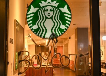 Malezya'da Starbucks'a boykot darbesi: Satışlar yüzde 36 düştü