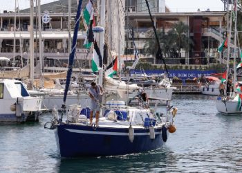 Onlarca tekne İsrail'in ablukasını kırmak ve Filistin ile dayanışma için Akdeniz'de yelken açtı