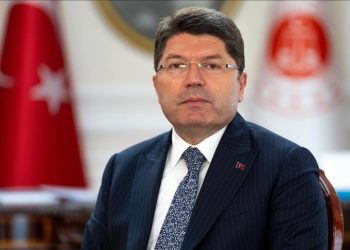 Tunç’tan “sahte diploma” soruşturmalarına ilişkin açıklama: “199 kişi hakkında kamu davası açıldı”