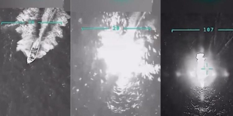 Venezuela: ABD'nin uyuşturucu taşıyan gemiye saldırı videosu uydurma