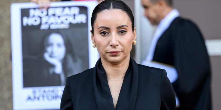 Gazze paylaşımı sonrası işten atılan Avustralyalı gazeteciye 150 bin dolar tazminat