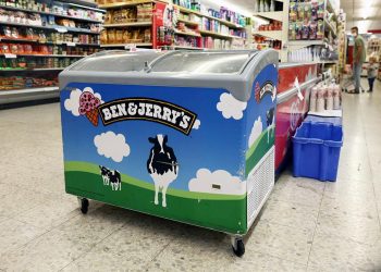 Gazze'ye desteğiyle öne çıkan Ben amp; Jerry's şirketinin kurucusu, susturulduğu gerekçesiyle istifa etti