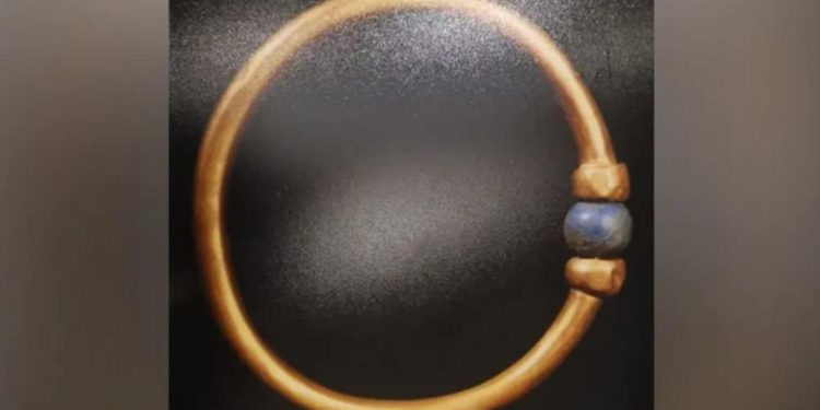 Kahirede 3 bin yıllık firavun bileziği kayboldu