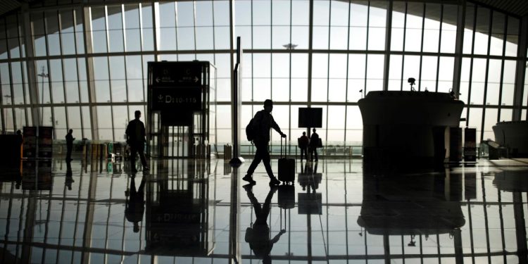 Havaalanının hayaletli olduğunu iddia eden YouTuber gözaltına alındı